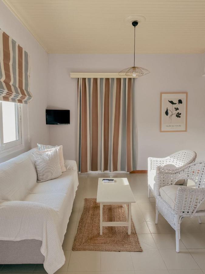 Vasilikí Blue House Apartments מראה חיצוני תמונה